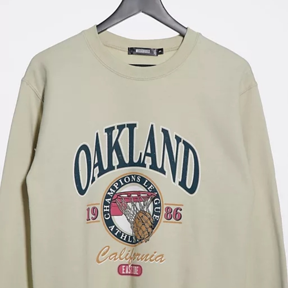 NWT “Oakland” Graphic Crewneck Sweatshirt